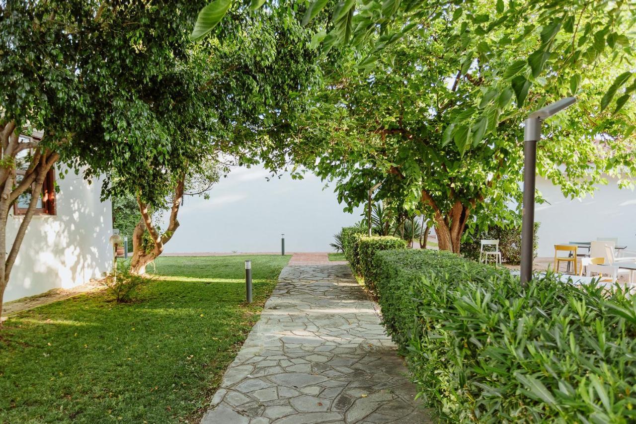 Resort Fior Di Sardegna Позада Екстер'єр фото