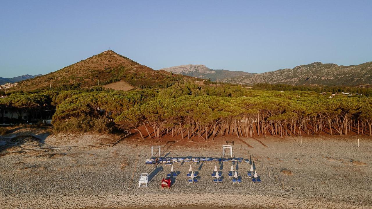 Resort Fior Di Sardegna Позада Екстер'єр фото